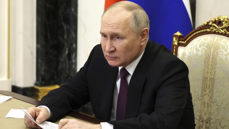 Путин: МРОТ в России должен быть увеличен почти в два раза к 2030 году, до 35 тысяч рублей