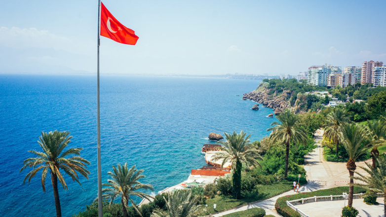 Турция надеется, что у туристов не будет проблем с оплатой летом