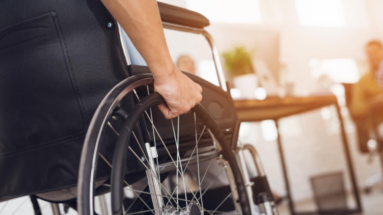 Инвалиды: группы инвалидности, льготы, как получить статус инвалида