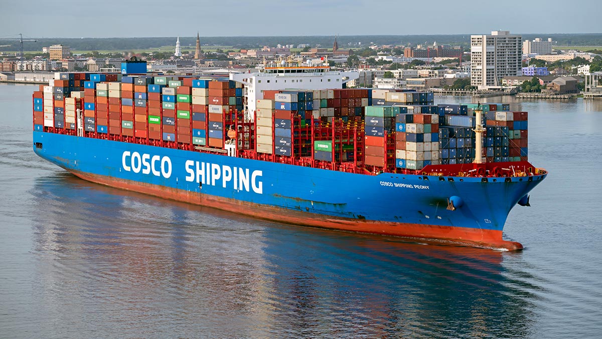 СМИ: китайский судоходный гигант COSCO прекратил заходы в порты Израиля