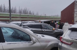 Массовая авария с участием 30 автомобилей произошла в Новгородской области