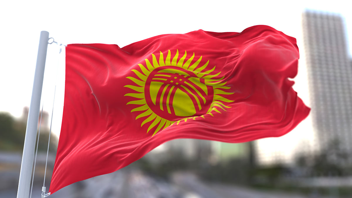 Киргизия надеется, что ограничения на работу в России не коснутся ее граждан