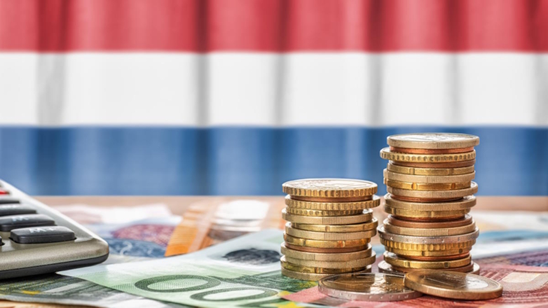 Флаг Нидерландов и деньги