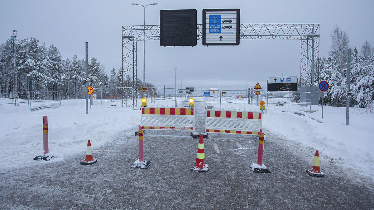 СМИ: автомобили с российскими номерами должны покинуть Финляндию до 16 марта