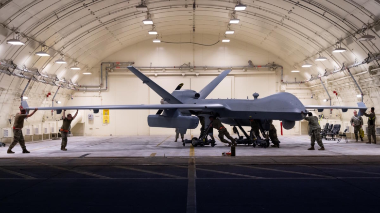 WSJ: США планируют получить тысячу беспилотных истребителей с ИИ