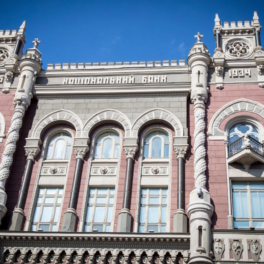 Украина получила от западных партнеров около $6 млрд в августе
