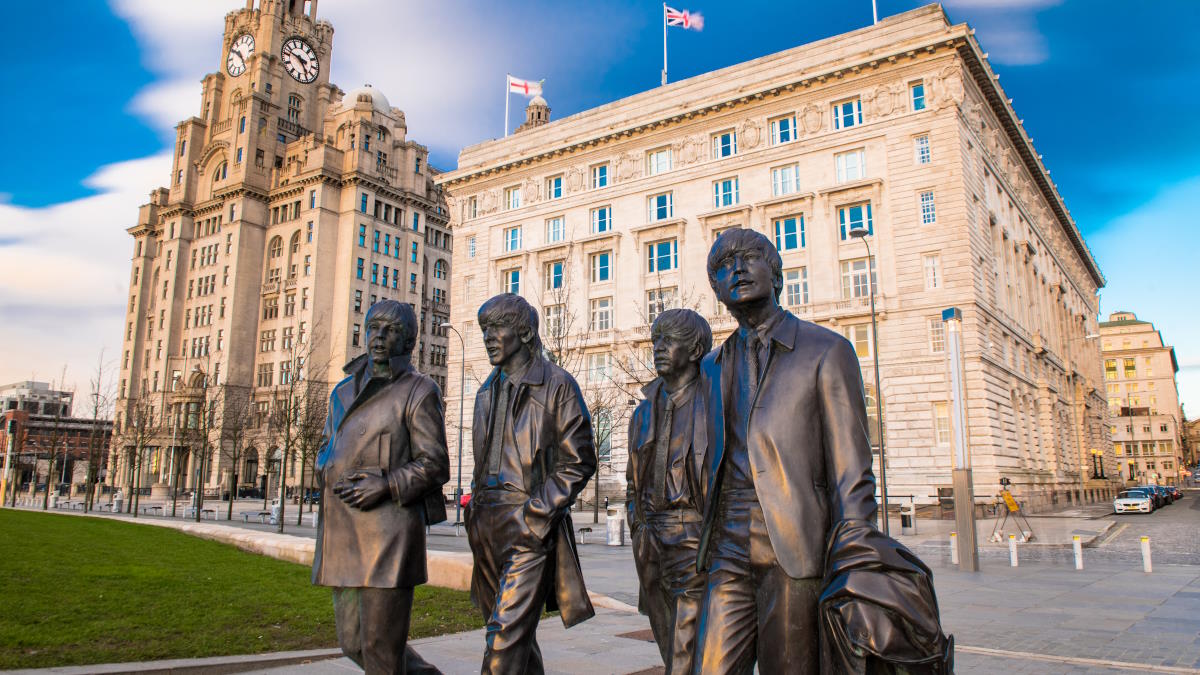 Памятник "Beatles" в Ливерпуле