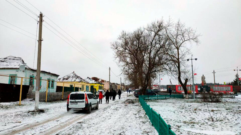 В поселке под Воронежем после аварийного схода боеприпаса пострадали 4 человека