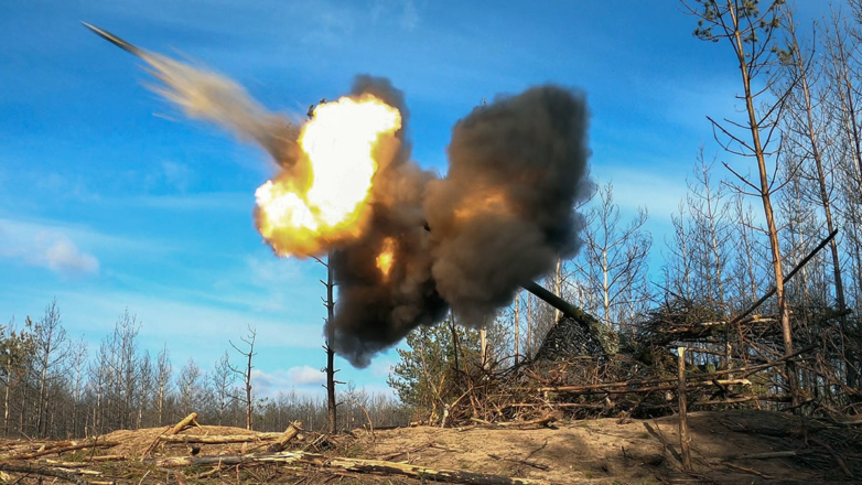 ВС РФ поразили эшелон с западным вооружением и военной техникой в районе Удачного в ДНР