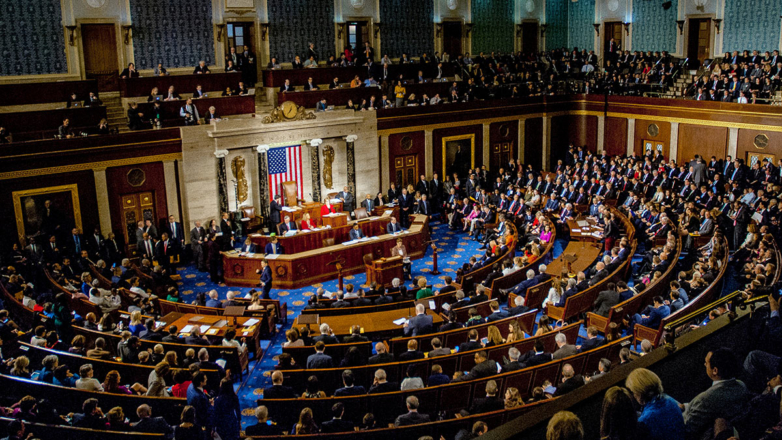 Сенат США окончательно одобрил помощь Украине на сумму $60 млрд