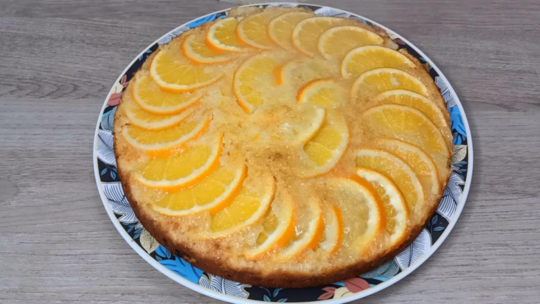 30 минут на кухне: яркий апельсиновый пирог, который тает во рту и готовится на жидком тесте