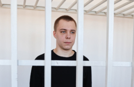 Сжегшего Коран Никиту Журавеля приговорили к 3,5 года тюрьмы