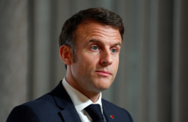 Экс-президент Франции заявил о конце эры "макронизма"
