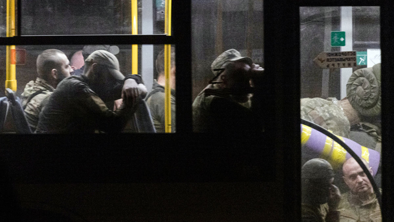 Украинские военные, сдавшиеся в плен