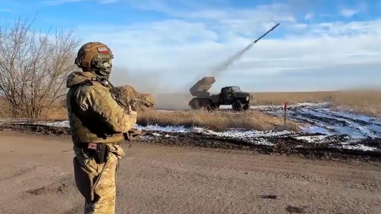 Российские военные заняли на Авдеевском направлении более выгодные рубежи и позиции