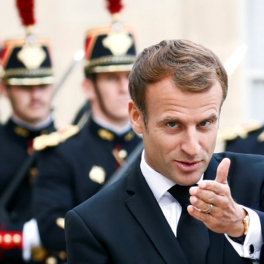 Почему Франция стала главным поставщиком громких, но абсолютно пустых заявлений