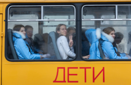 Из Белгородской области из-за обстрелов вывезут около 9000 детей