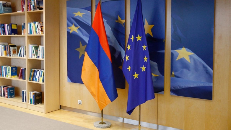 Глава МИД Армении заявил, что в стране активно обсуждается идея вступления в Евросоюз