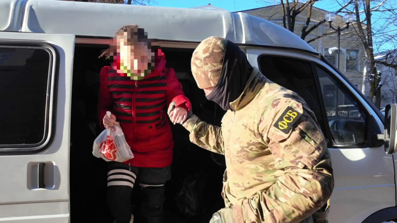 В Крыму задержали россиянку, готовившую теракт на железной дороге