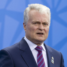 Действующий президент Литвы сохраняет свой пост еще на пять лет