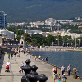 В РСТ заявили о спаде на 20–30% продаж туров в Крым после атаки на Севастополь