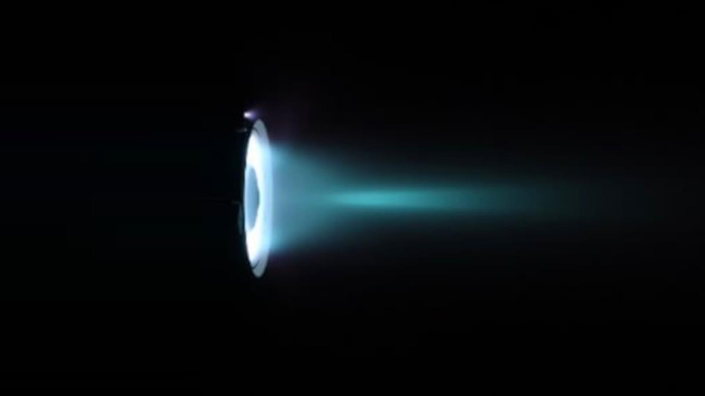 В России прошли огневые испытания плазменного двигателя для спутников проекта "Сфера"