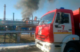 В Рязани загорелся нефтеперерабатывающий завод после удара БПЛА
