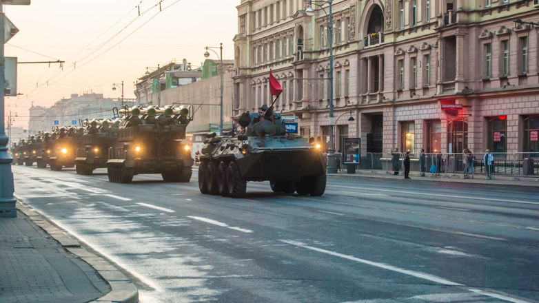 В центре Москвы 23 апреля перекроют несколько улиц из-за репетиции парада Победы