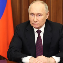 Владимир Путин предложил назначить премьер-министром России Мишустина