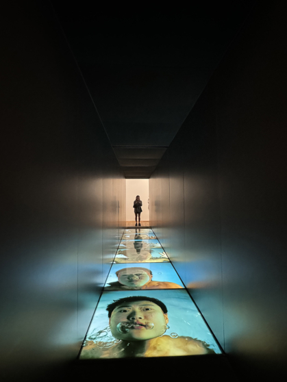 Инсталляция в музее "М+". Гонконг