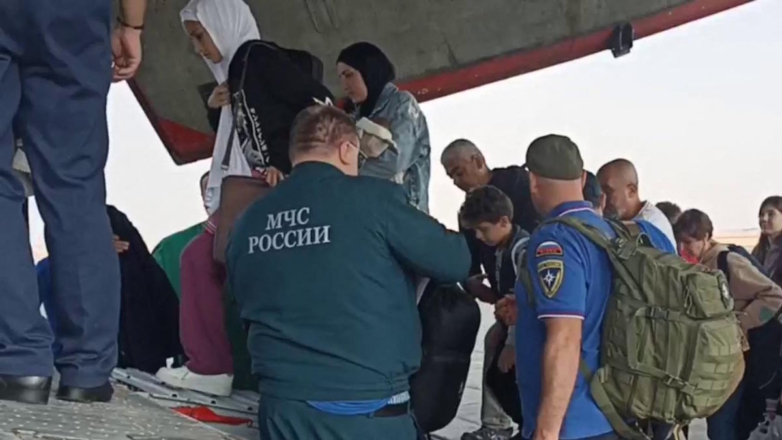 Эвакуация беженцев из сектора Газа спецбортом МЧС России