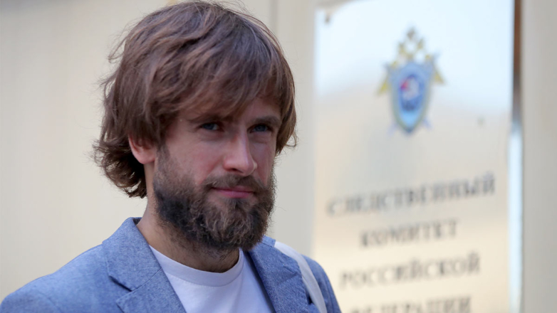 Петру Верзилову заочно дали тюремный срок за фейки об армии