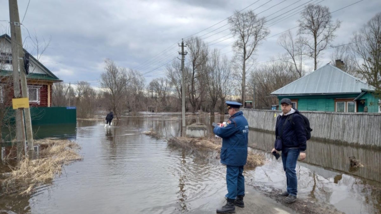 В России число подтопленных весенним паводком домов уменьшилось до 12,3 тысячи