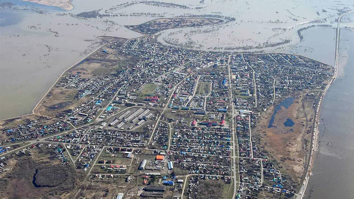 Путин дал поручения правительству РФ по ликвидации последствий паводков в регионах