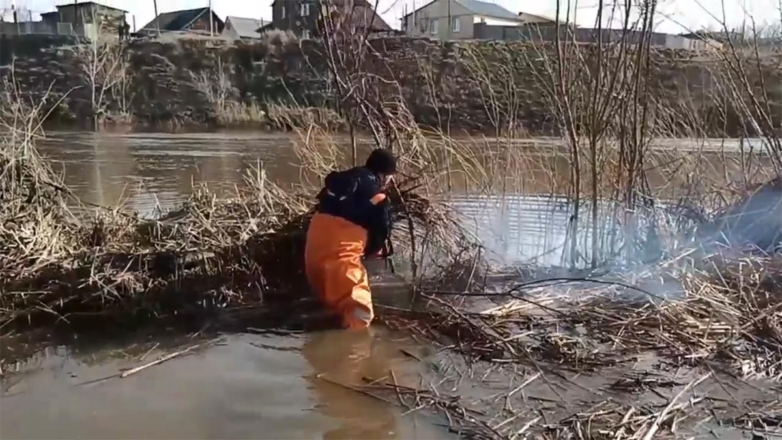 Девять сел затопило из-за паводка в Якутии