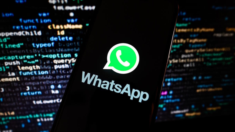 В работе WhatsApp произошел масштабный сбой