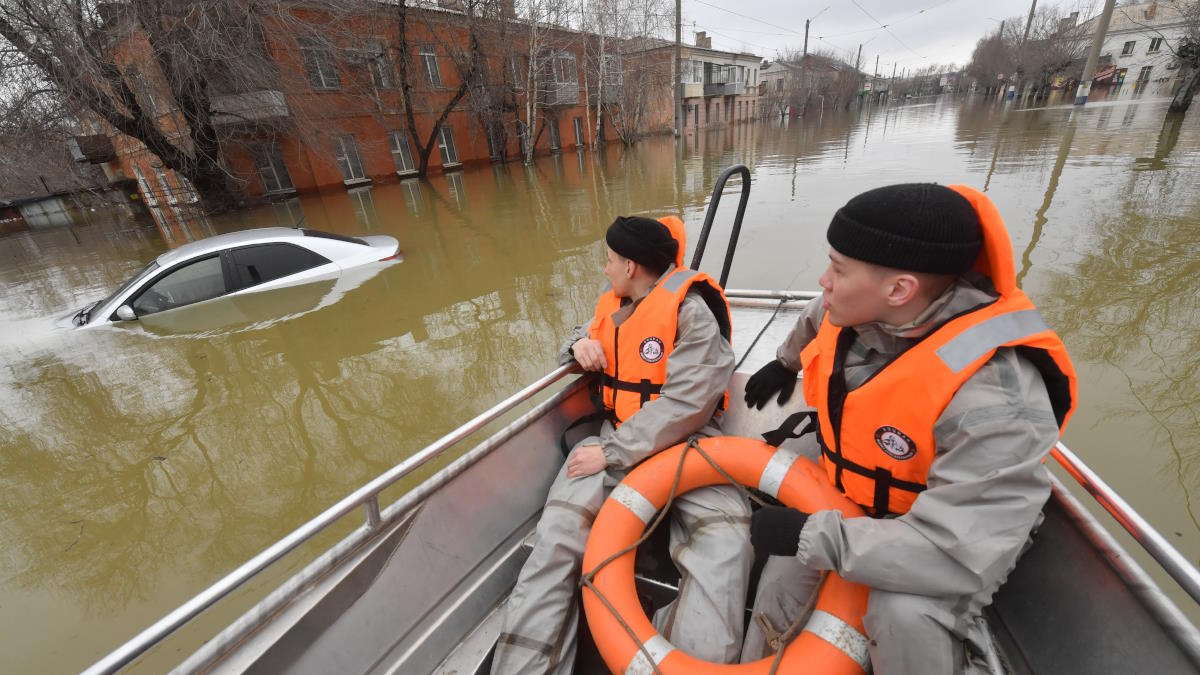 МЧС: уровень воды в Оренбургской области снизился