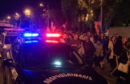 В Армении начались задержания участников акций протеста