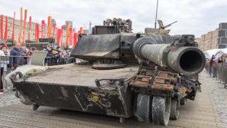 Бойцы группировки войск "Центр" уничтожили танк Abrams ВСУ