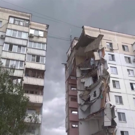 Обрушение подъезда дома в Белгороде в результате обстрела со стороны ВСУ. Что известно к этому часу