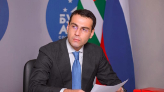 Глава МИД Абхазии ушел в отставку