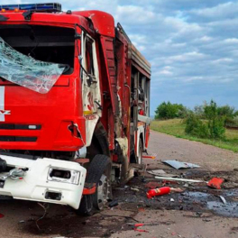 В Горловке из-за атаки ВСУ пострадали четыре сотрудника МЧС России