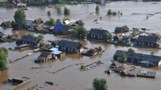 Глава МЧС: 1373 жилых дома подтоплены из-за паводков в России