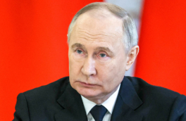 Путин: выдвинутая Россией мирная инициатива способна остановить конфликт на Украине