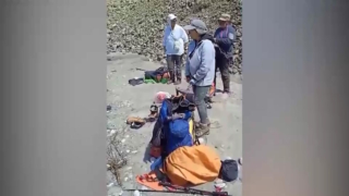 Спасатели нашли троих туристов из России, пропавших в горах в Киргизии