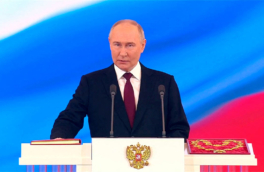 Путин вступил в должность президента РФ и заявил, что россияне подтвердили правильность курса страны