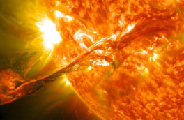 На Солнце произошла вспышка высшего балла, есть вероятность ее влияния на Землю в ближайшие выходные