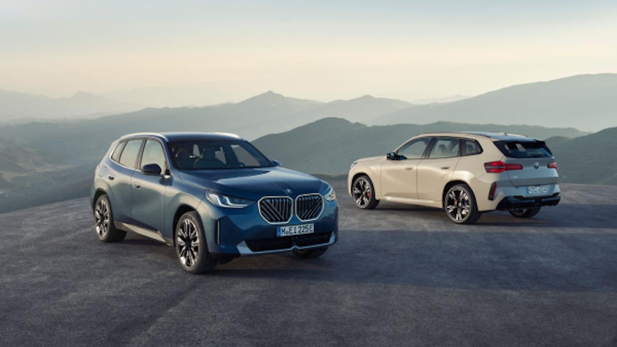 Автолюбителям представили новый кроссовер BMW X3 четвертого поколения