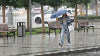 Москвичей предупредили о неблагоприятных погодных условиях в среду