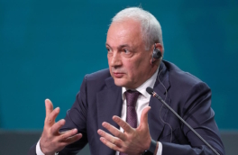 Замглавы администрации президента РФ заявил об актуальности создания министерства нацполитики
